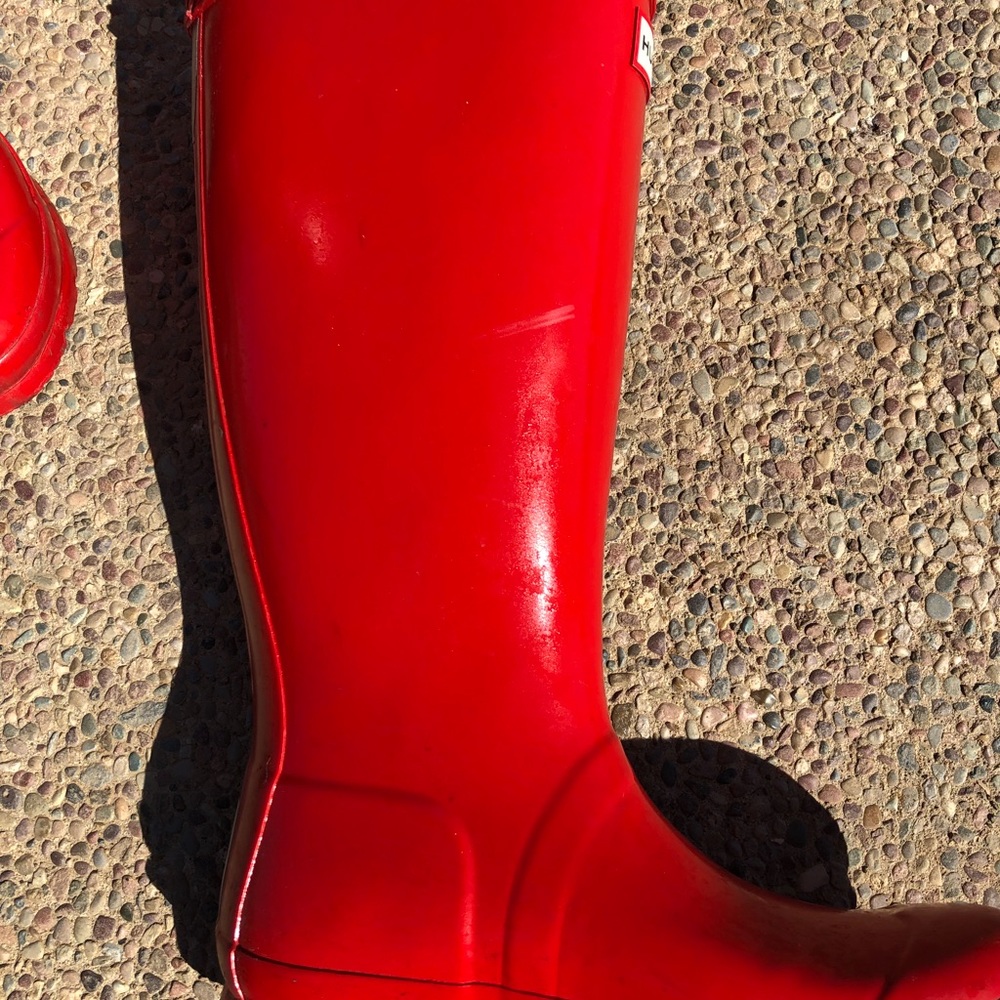 Hunter red rubber rain boots 5 - Picture 7 of 8